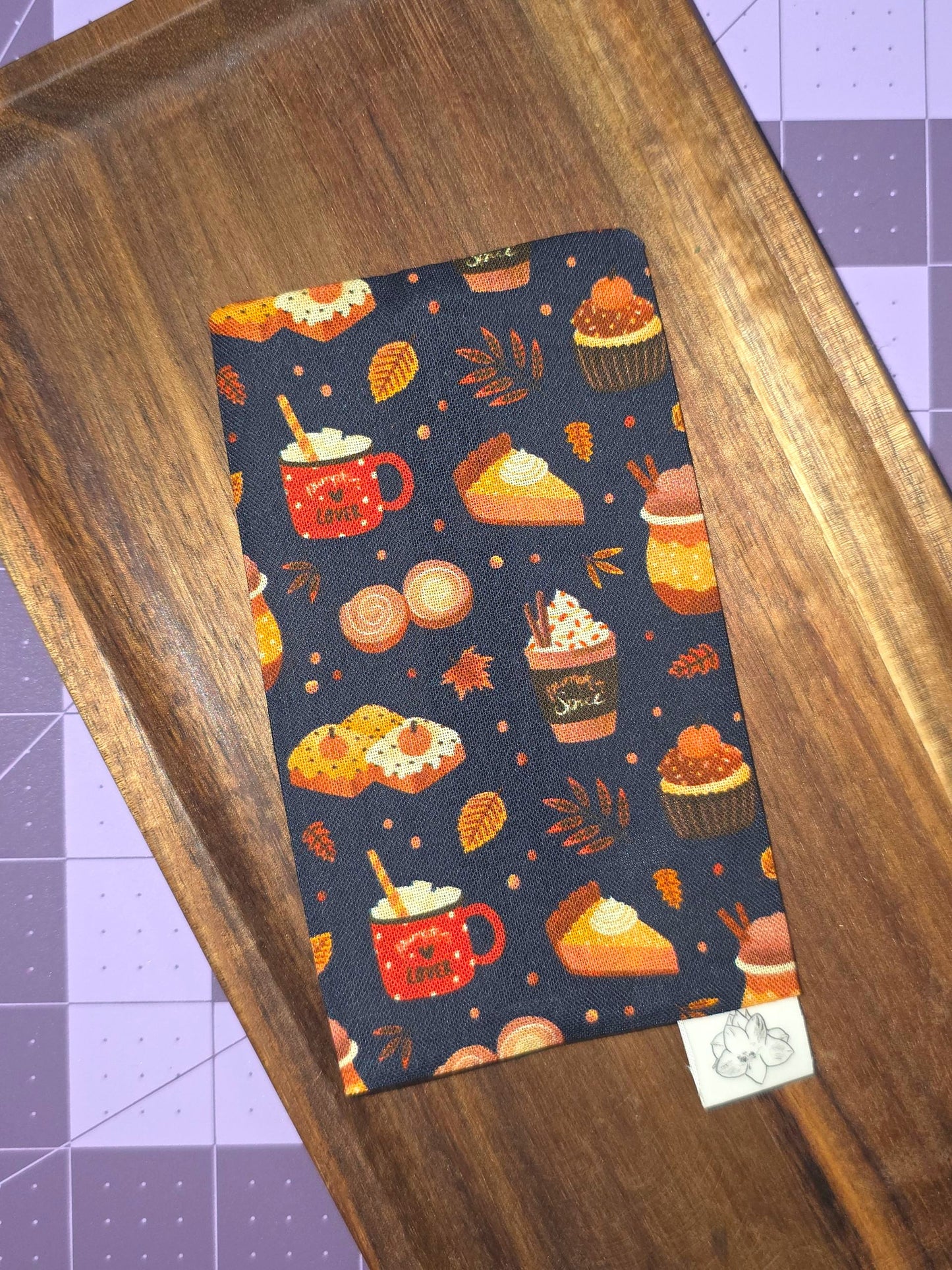 Autumn Pastry Tissue Pouch